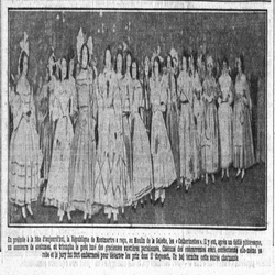 pour illustrer l'article précédent, la photo des "catherinettes" reçues par la République de Montmartre au Moulin de la Galette