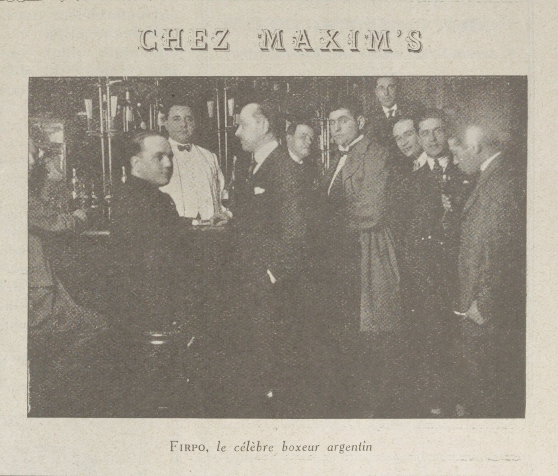  le boxeur Firpo au bar chez Maxims 