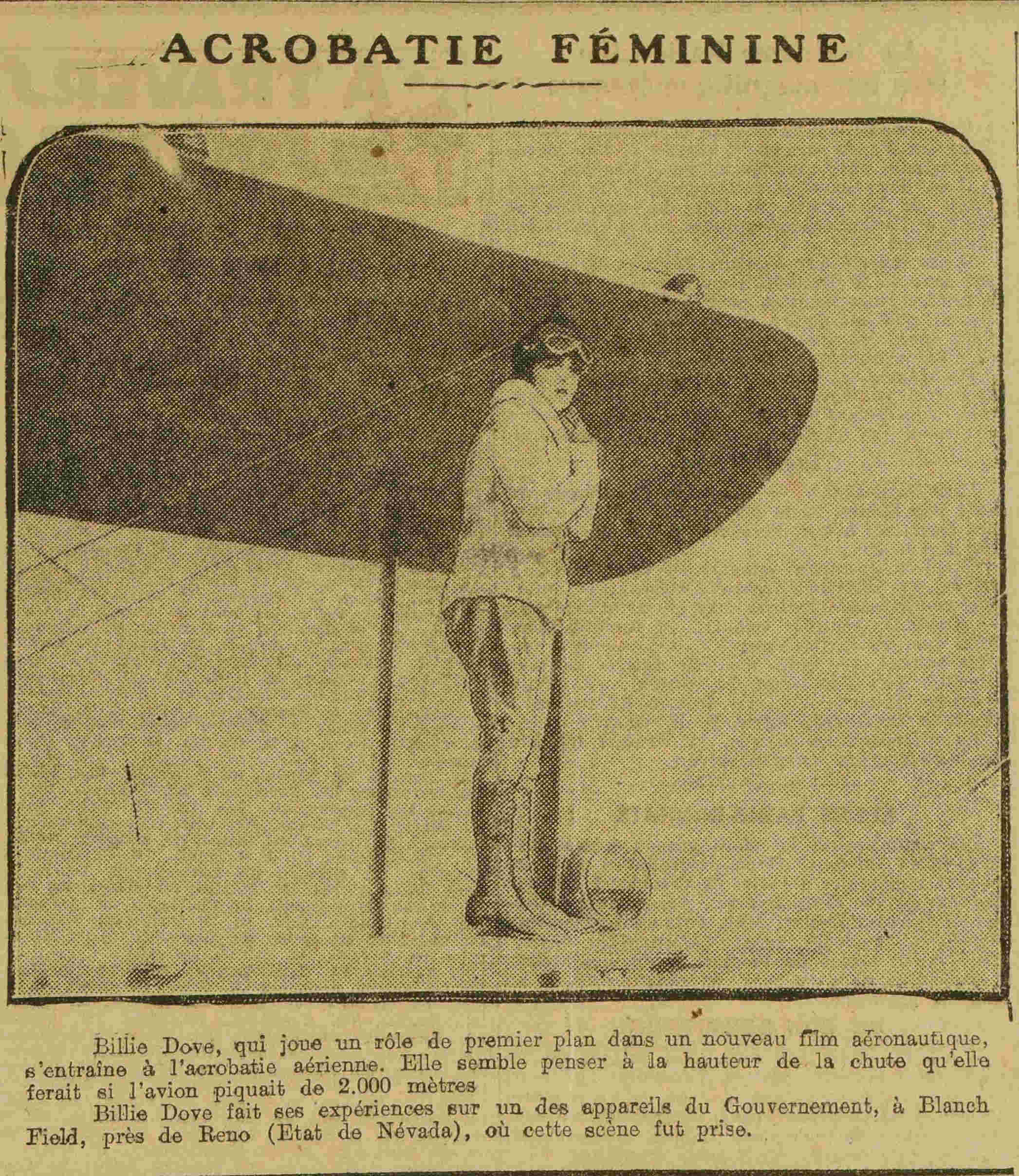 LAuto vélo 1925 04 19 female acrobatics with Billie Dove